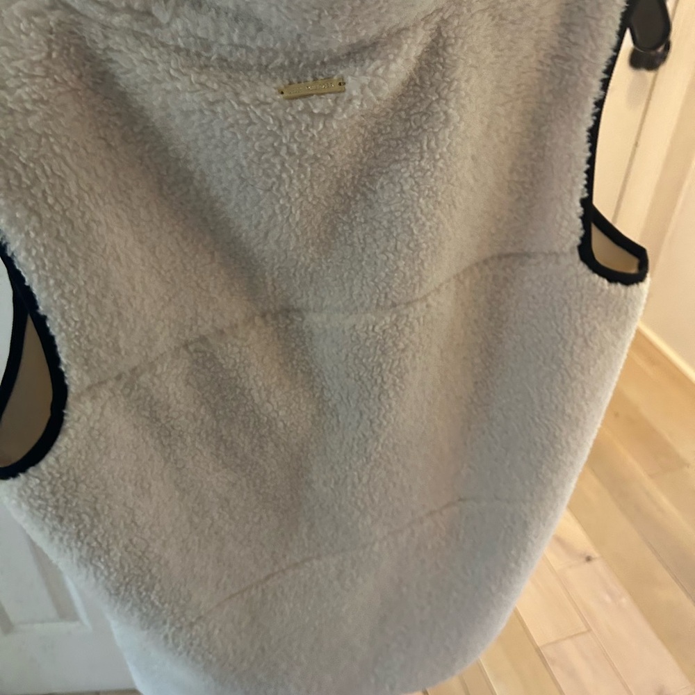 NWOT LILLY PULITZER coat vest. - Picture 13 of 16